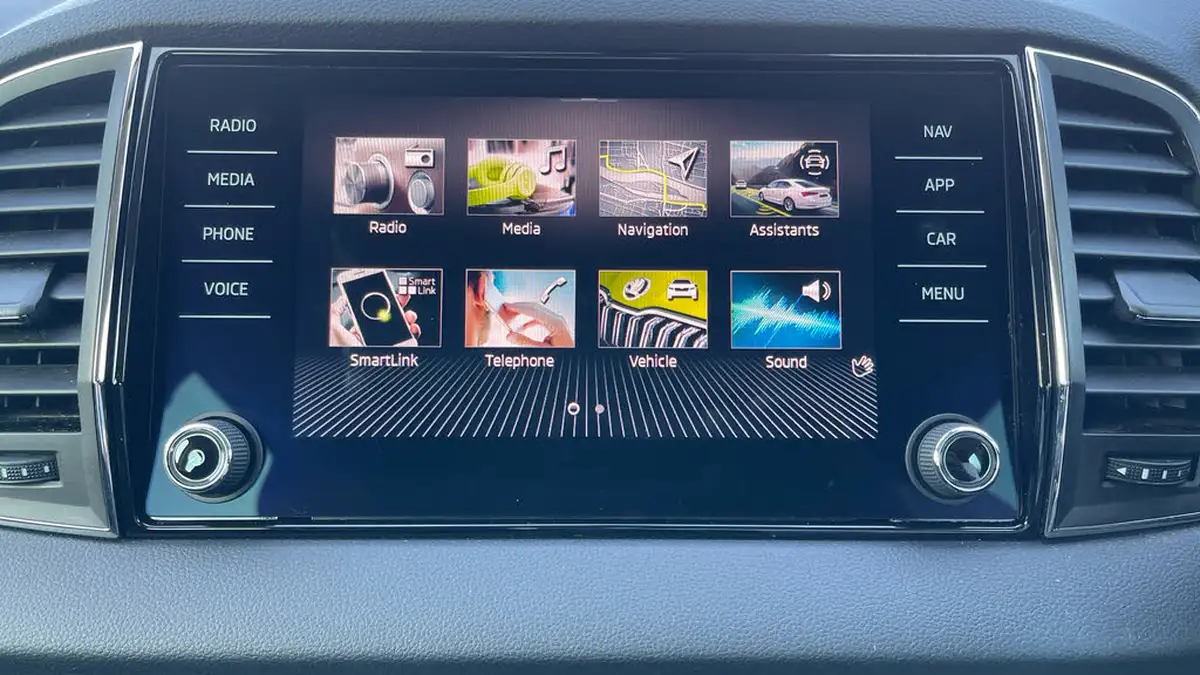 2021-skoda-karoq-15-tsi-se-technology-dsg-big-29