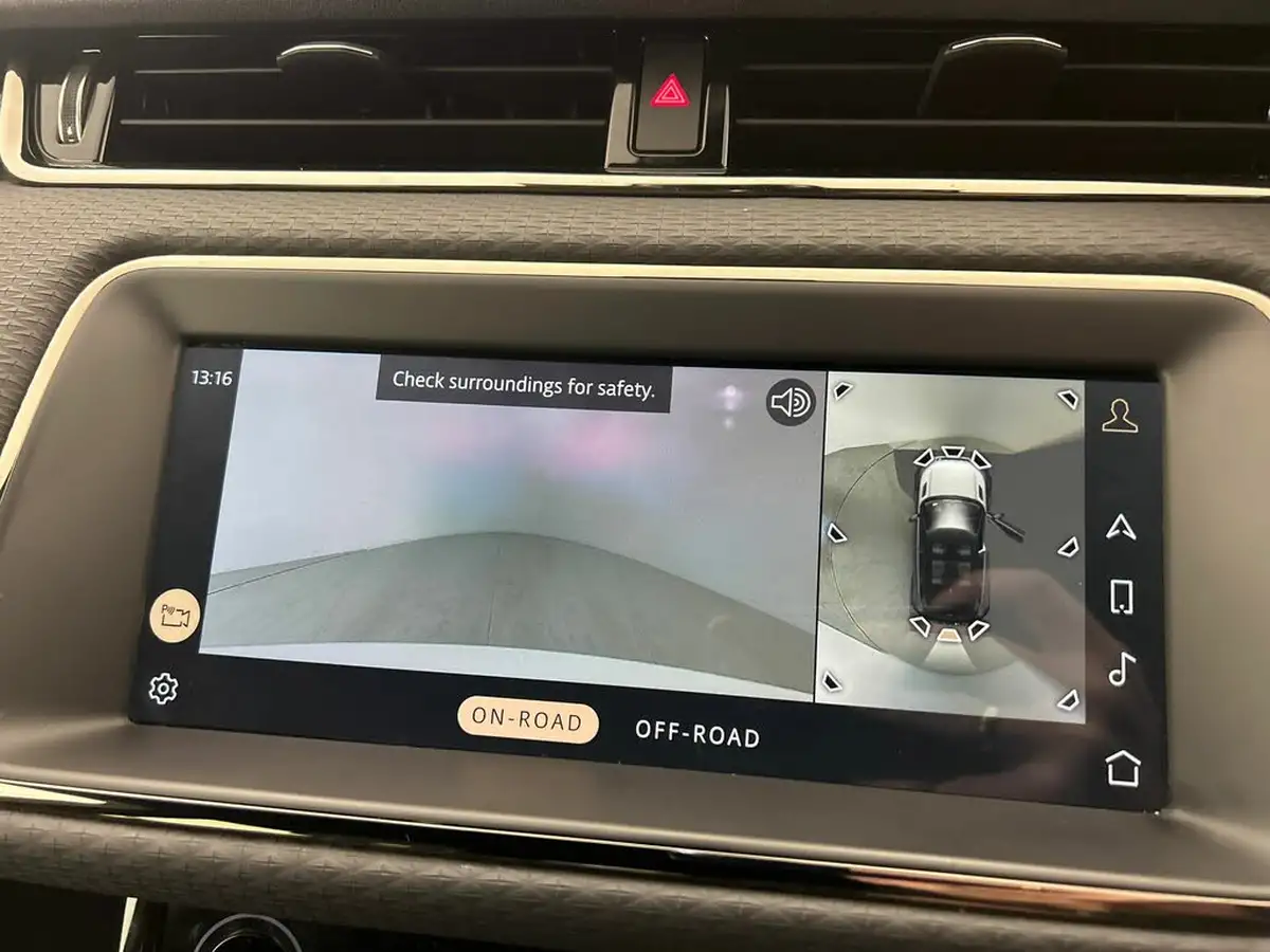 2021-land-rover-range-rover-evoque-15-p300e-r-dynamic-s-big-25