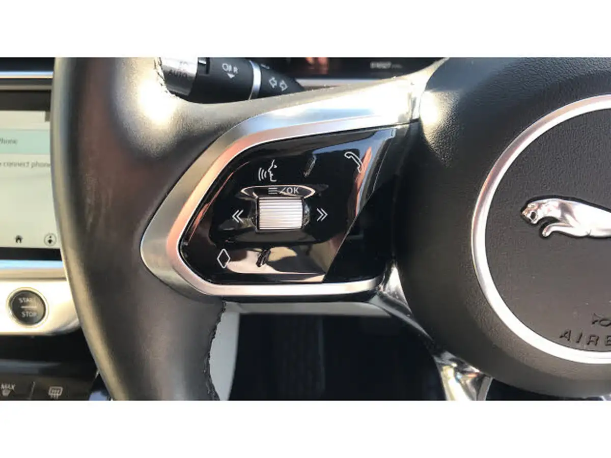 2019-jaguar-i-pace-ev400-se-big-43
