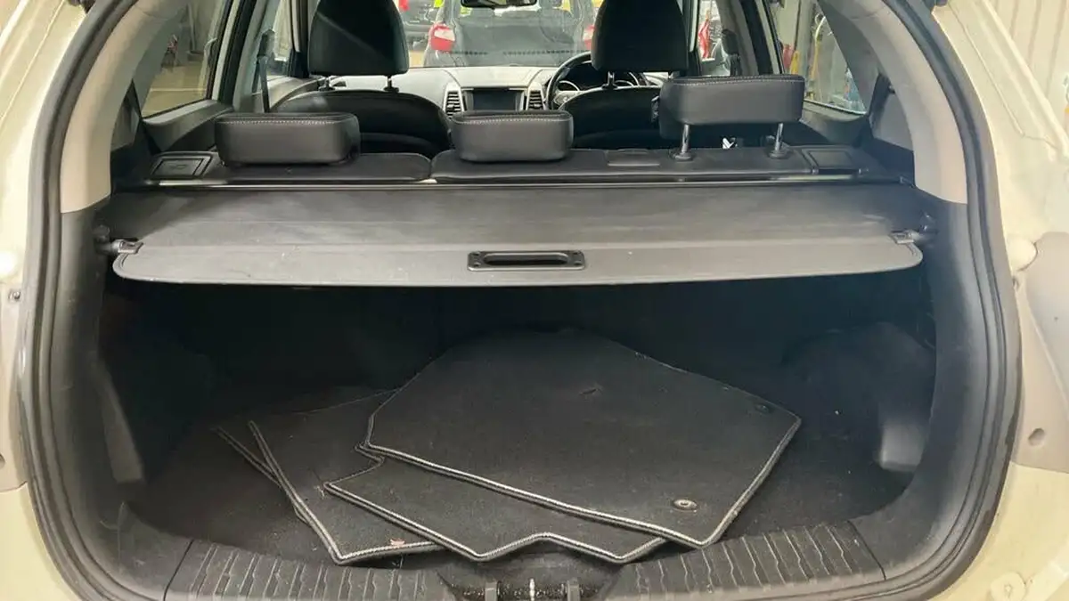 2017-kgm-ssangyong-tivoli-16-elx-auto-big-4