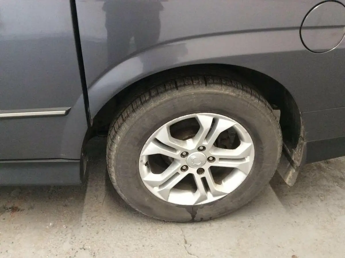 2015-kgm-ssangyong-korando-sports-20td-ex-big-22