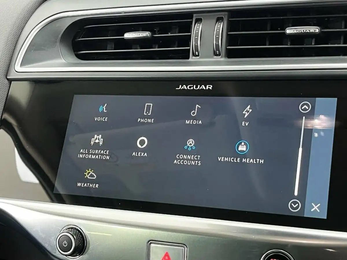 2020-jaguar-i-pace-ev400-hse-big-21