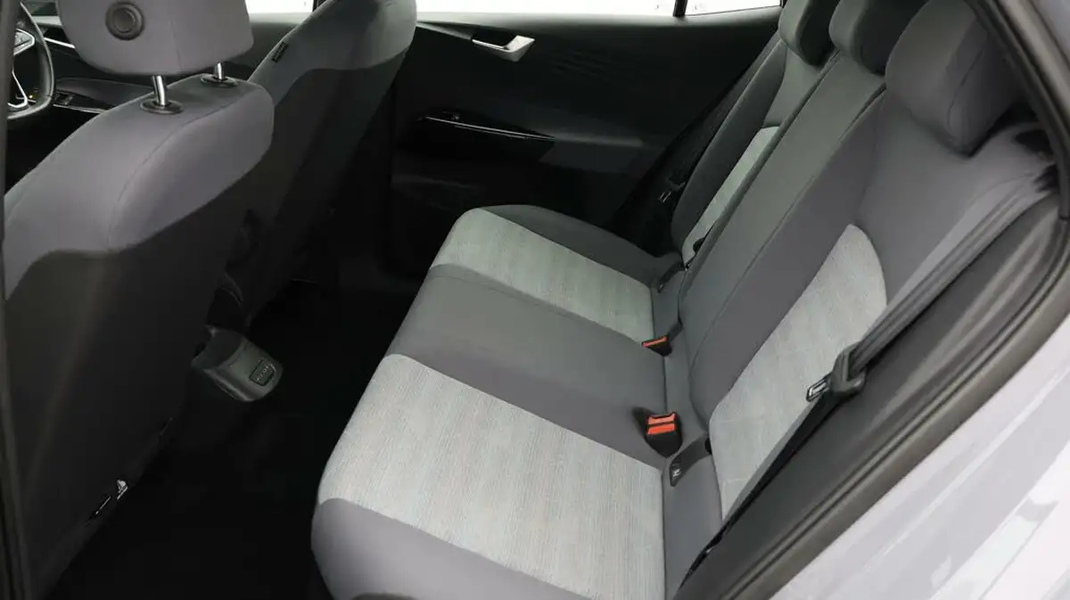 2022-volkswagen-id3-e-life-204ps-58kwh-pro-performance-big-15