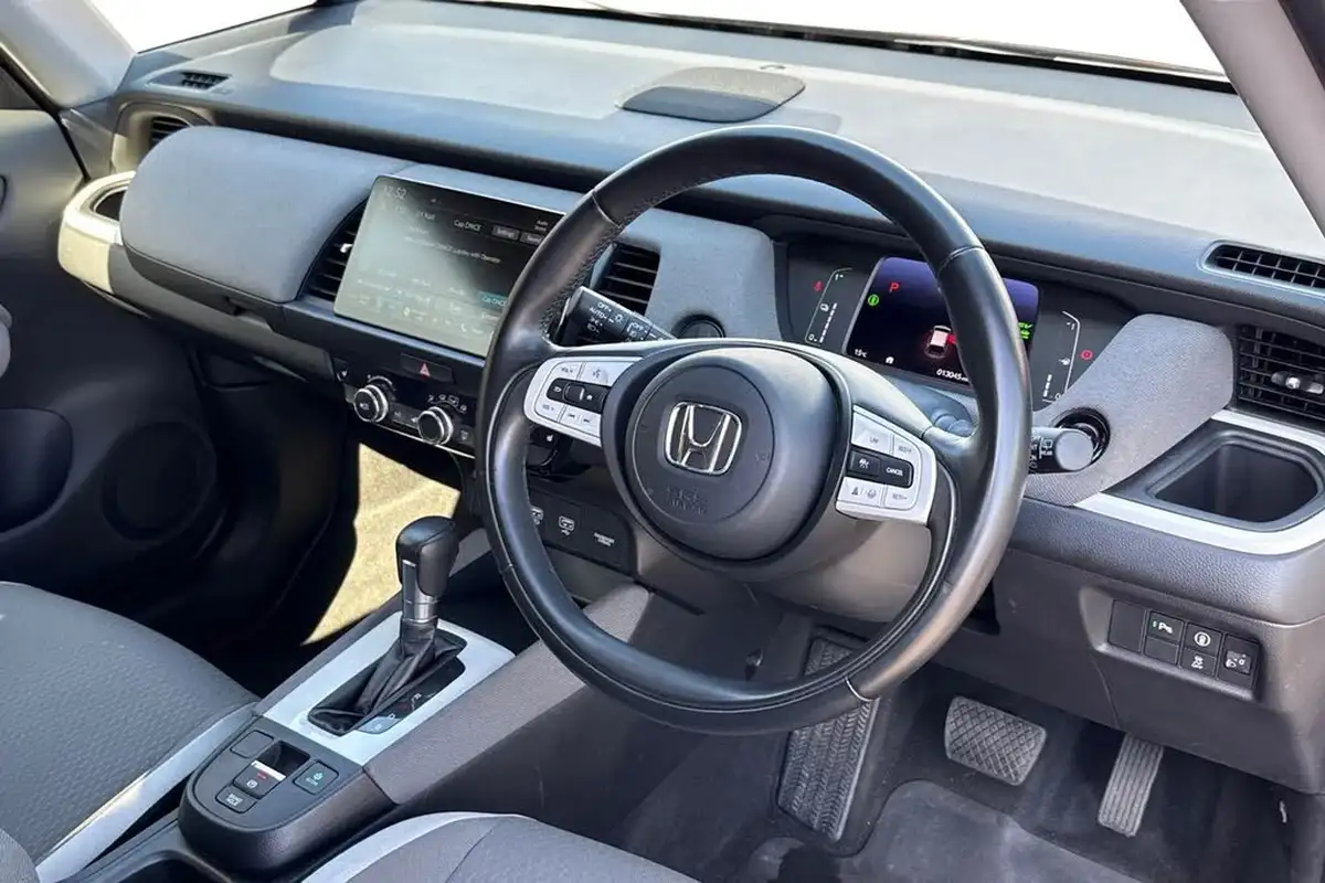 2021-honda-jazz-15-i-mmd-crosstar-ex-107ps-big-13
