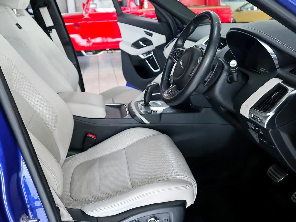 2019-jaguar-e-pace-20-i4d-r-dynamic-hse-180ps-big-2