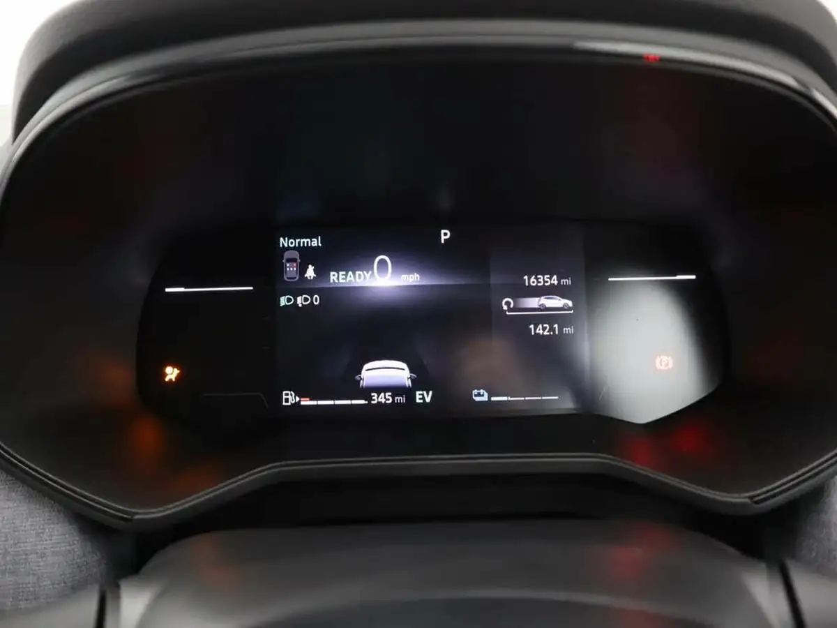 2024-renault-clio-16-evolution-big-10