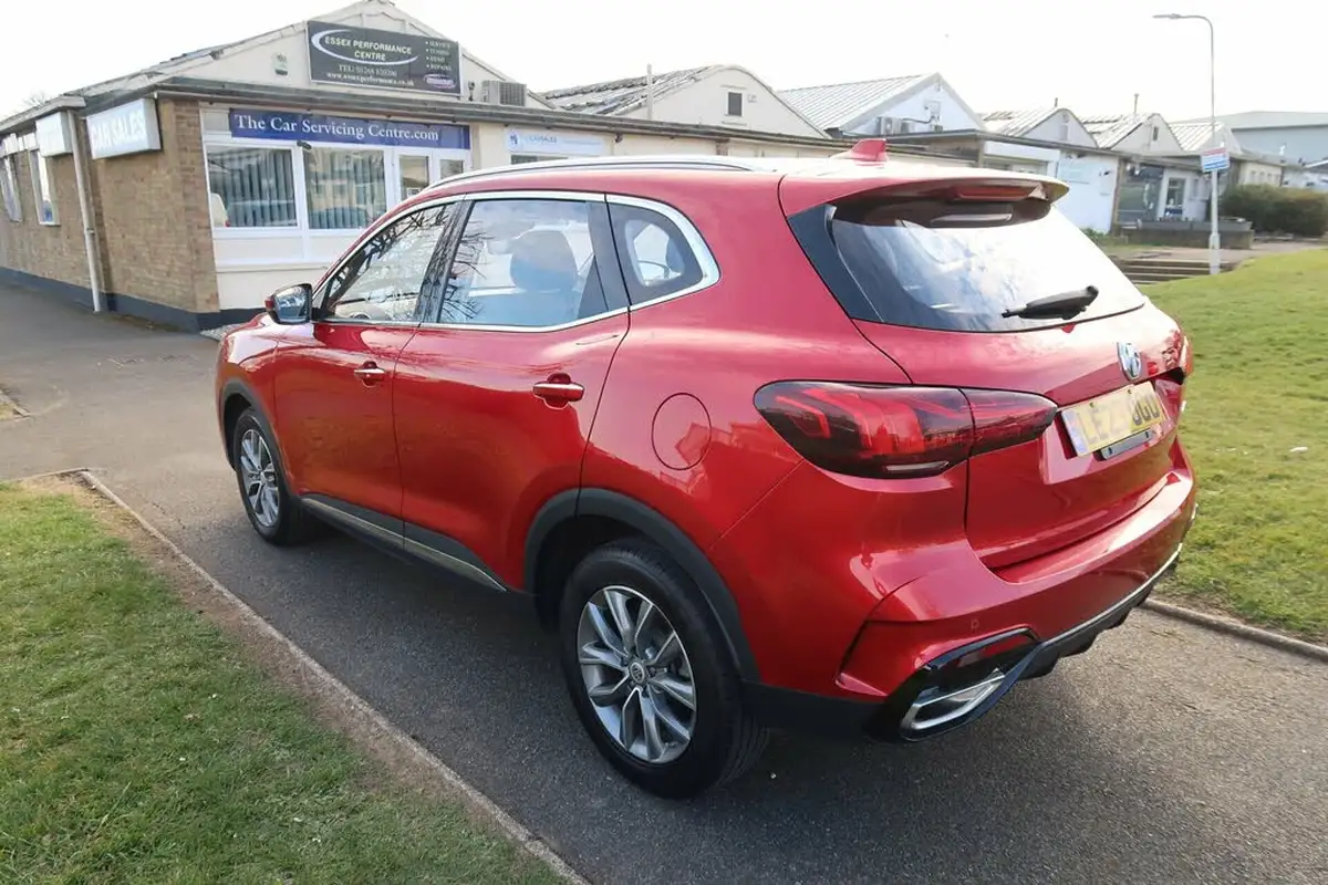 2023-mg-hs-15t-gdi-se-162ps-dct-big-9