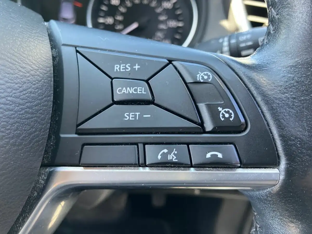2018-nissan-qashqai-12-dig-t-tekna-big-32