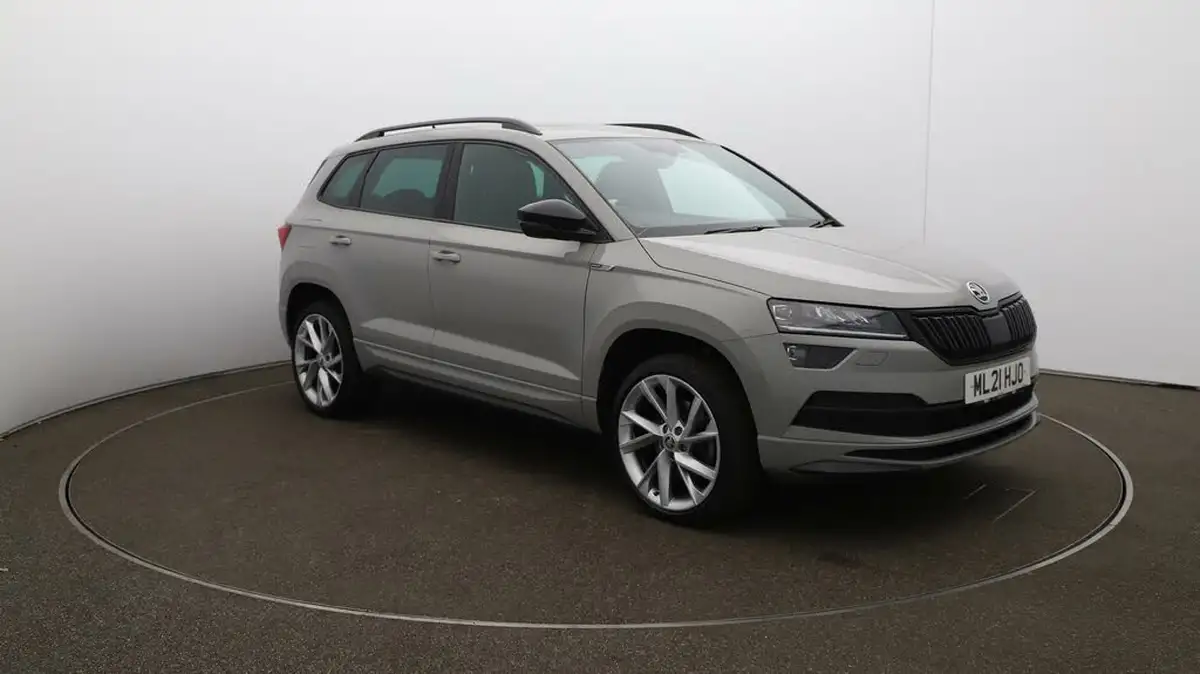 2021-skoda-karoq-15-tsi-sportline-dsg-big-1