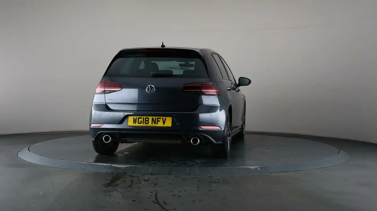 2018-volkswagen-golf-20-tsi-gti-performance-ss-5d-dsg-big-62