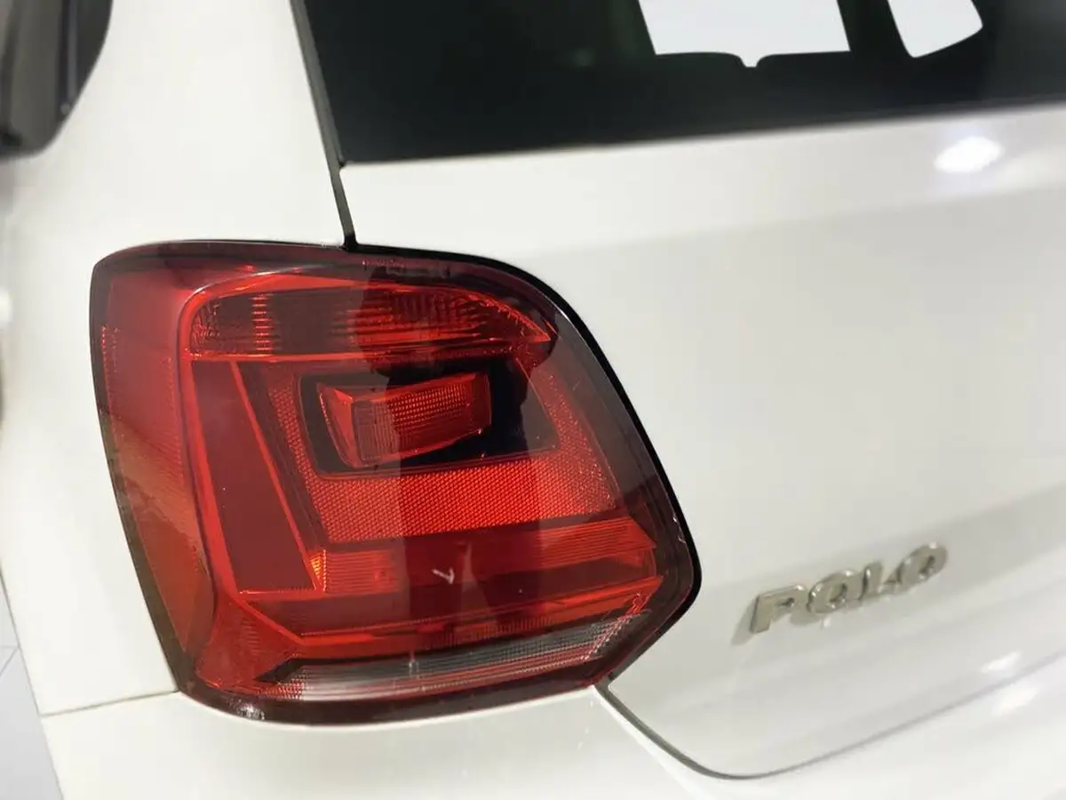 2017-volkswagen-polo-12-tsi-match-edition-ss-5d-big-11
