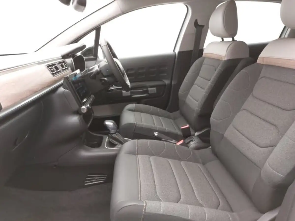 2023-citroen-c3-12-puretech-shine-plus-110ps-ss-eat6-big-4