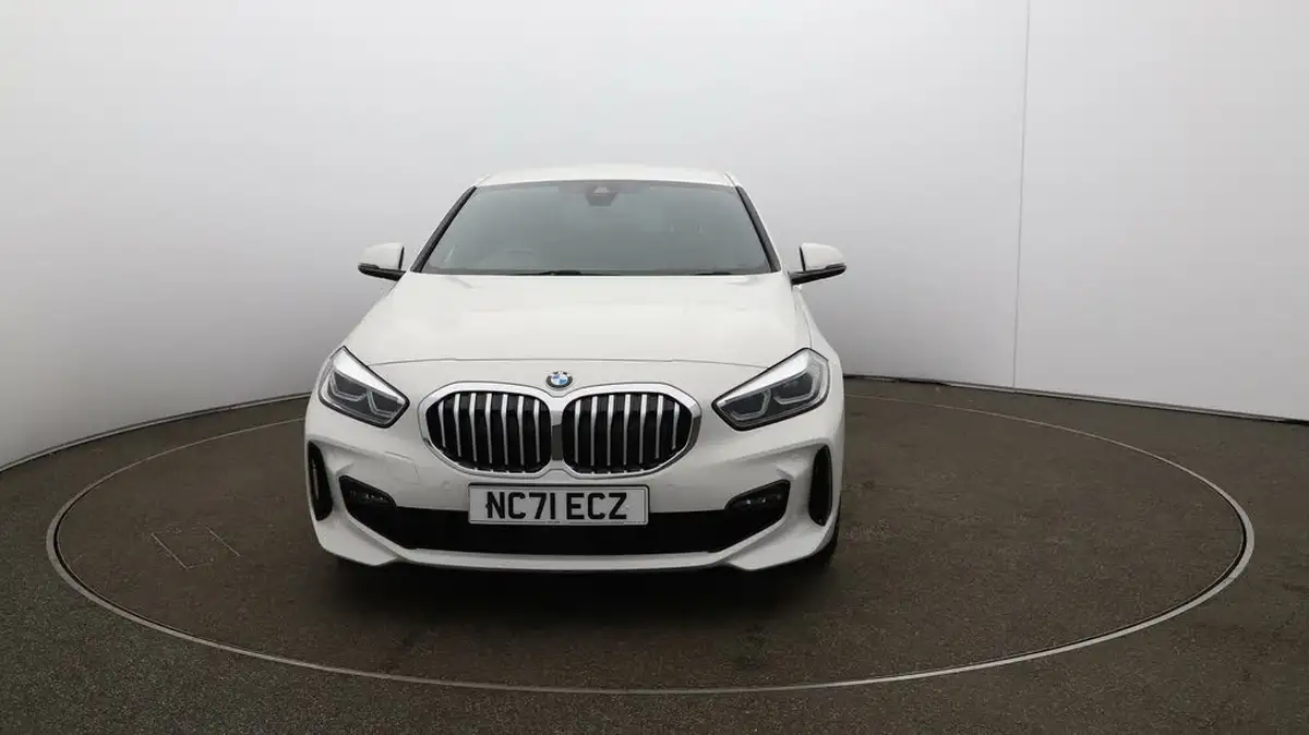 2022-bmw-1-series-15-118i-m-sport-lcp-pro-pack-big-2