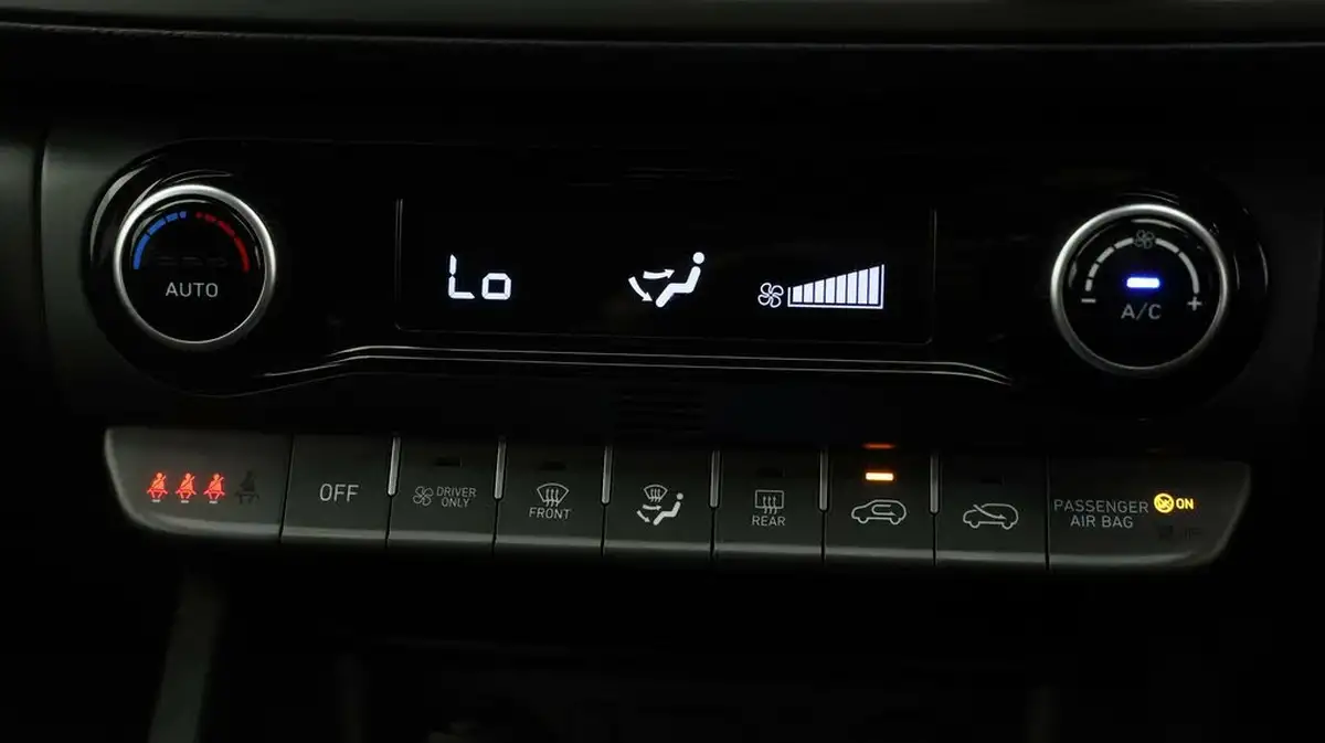 2022-hyundai-kona-16-gdi-premium-big-11