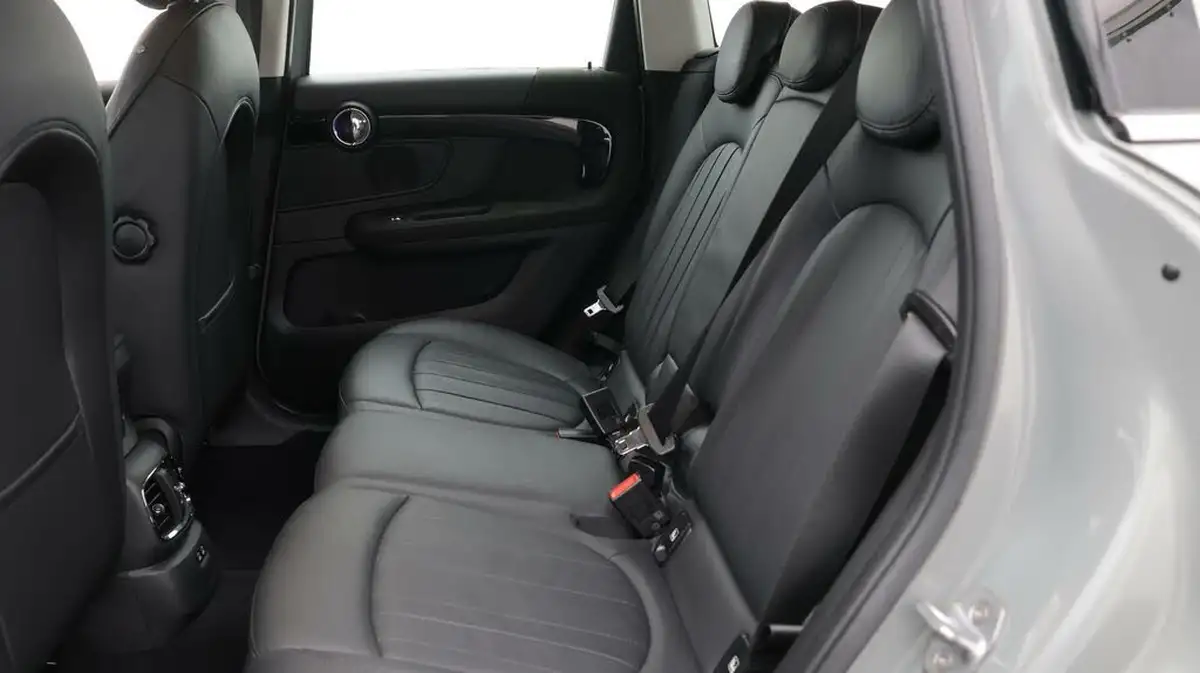 2019-mini-countryman-15-cooper-exclusive-big-16