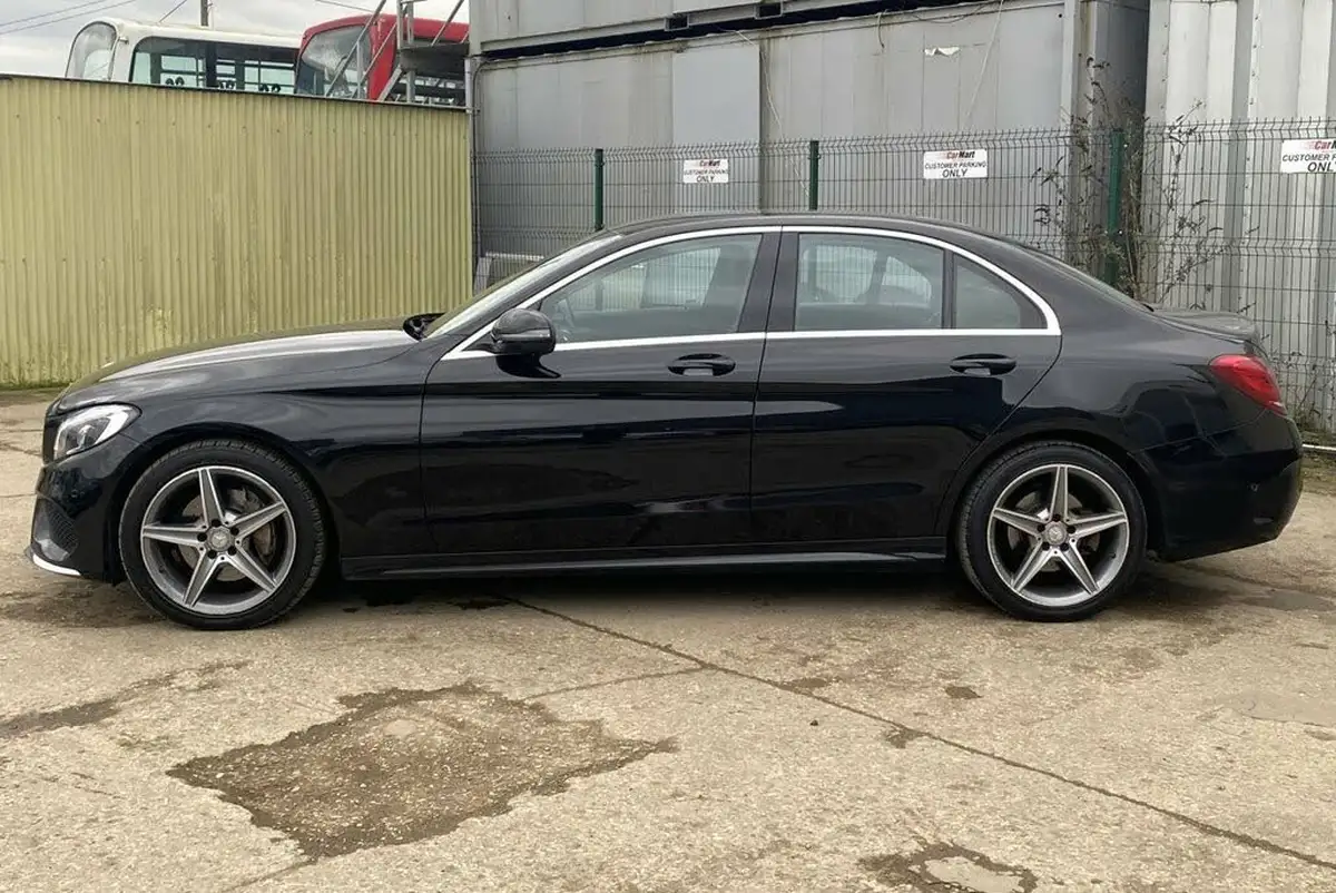 2016-mercedes-benz-c-class-21d-c220d-amg-line-170ps-ss-saloon-4d-auto-big-7