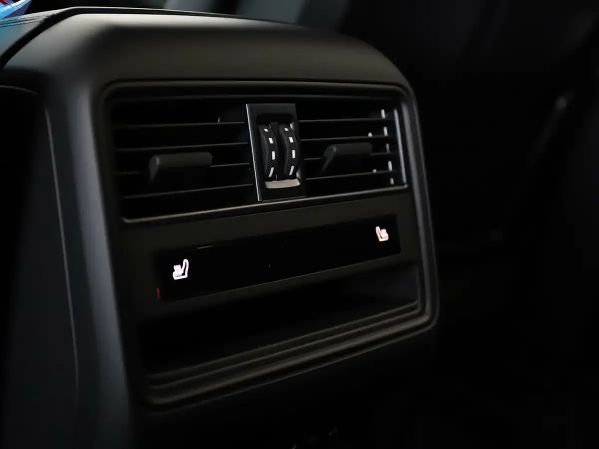 2025-porsche-cayenne-40-v8-s-coupe-big-41