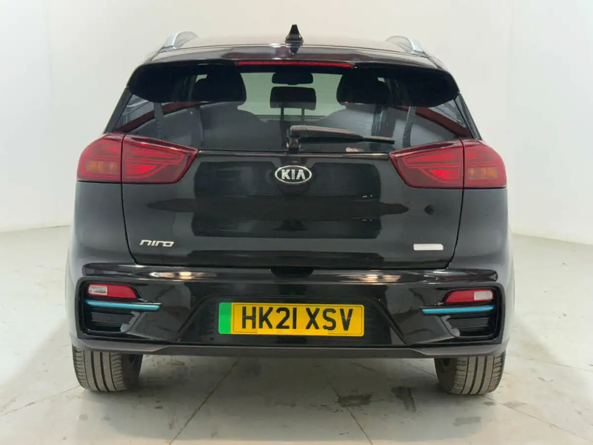 2021-kia-e-niro-ev-4-big-5