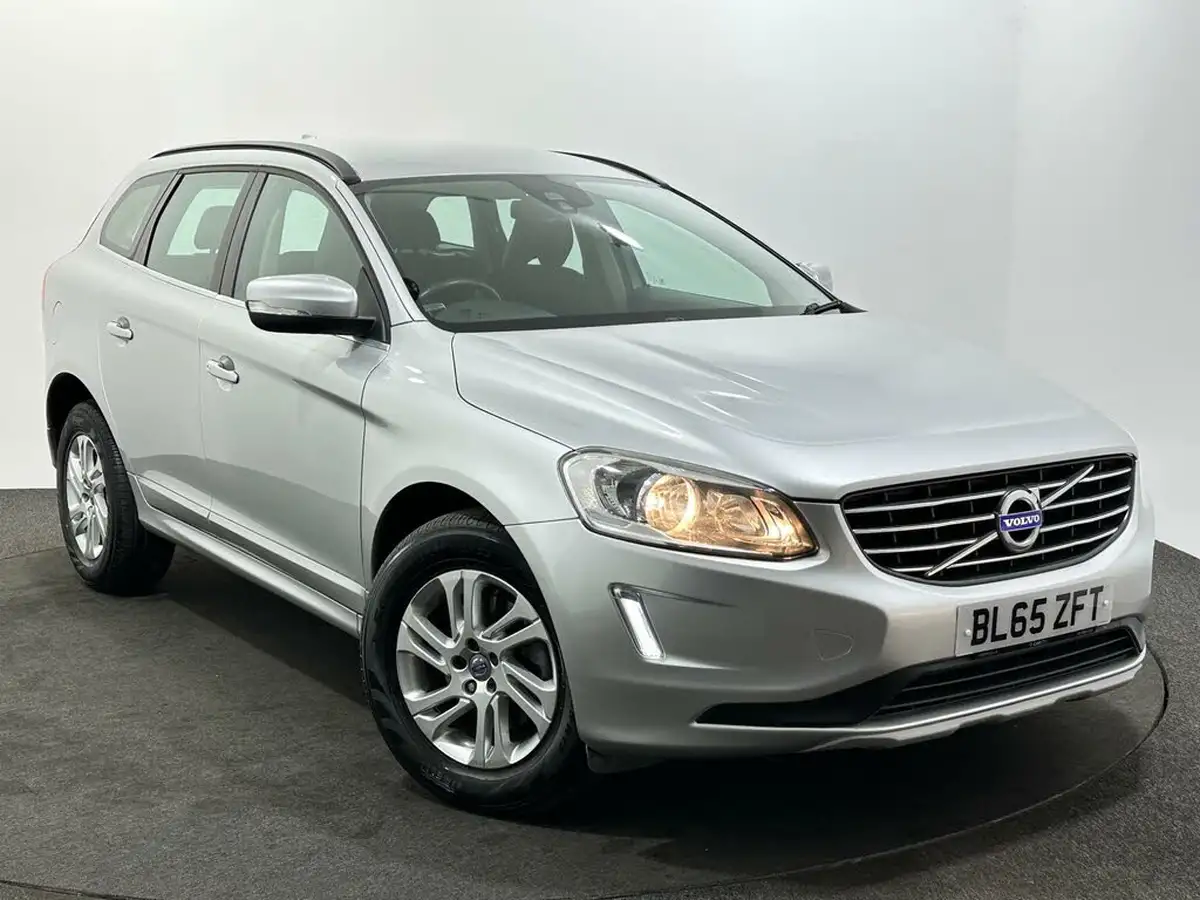 2016-volvo-xc60-24td-d4-se-nav-geartronic-big-49