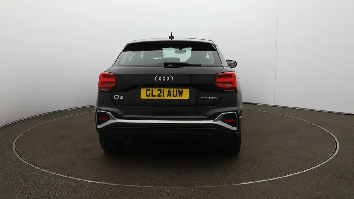 2021-audi-q2-15-35-tfsi-s-line-tronic-big-47