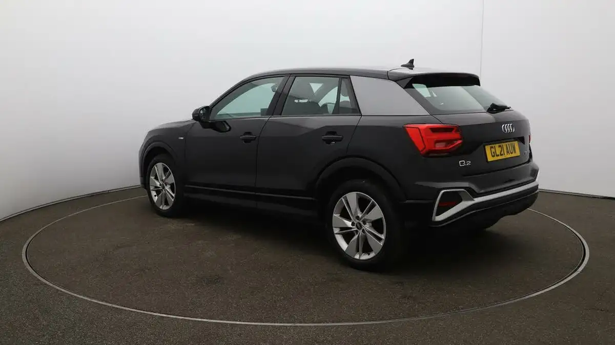 2021-audi-q2-15-35-tfsi-s-line-tronic-big-5