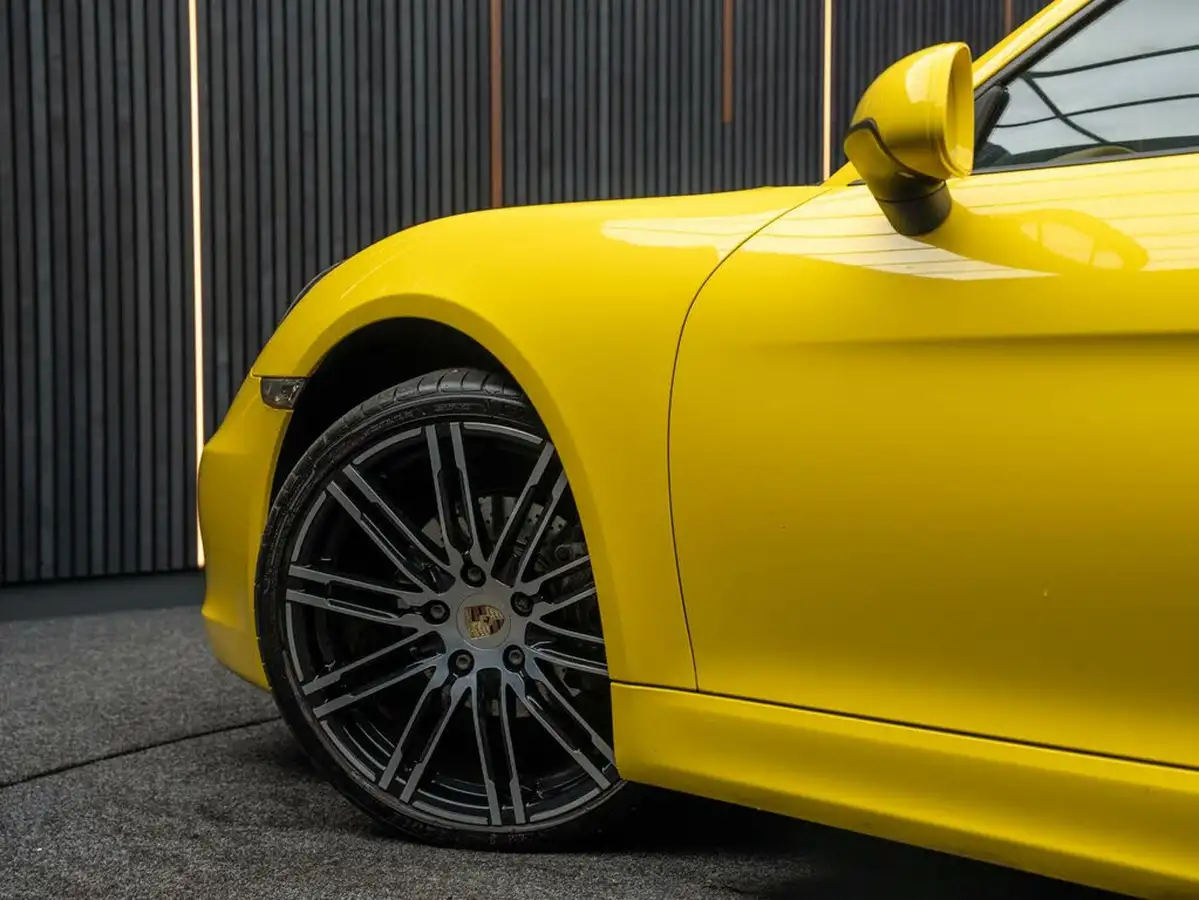 2016-porsche-cayman-27-pdk-big-12