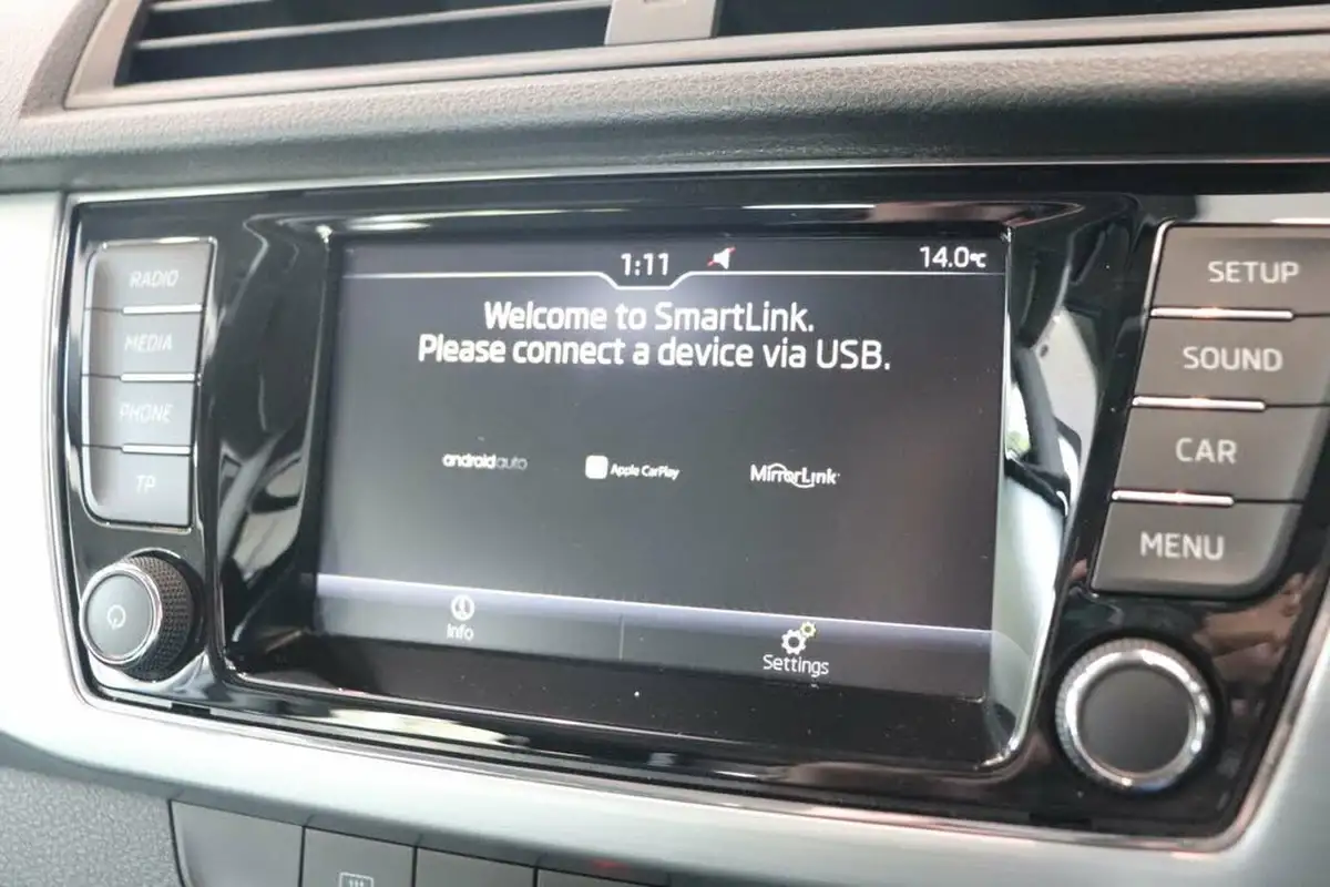 2017-skoda-fabia-10-tsi-se-109ps-hatchback-dsg-big-39