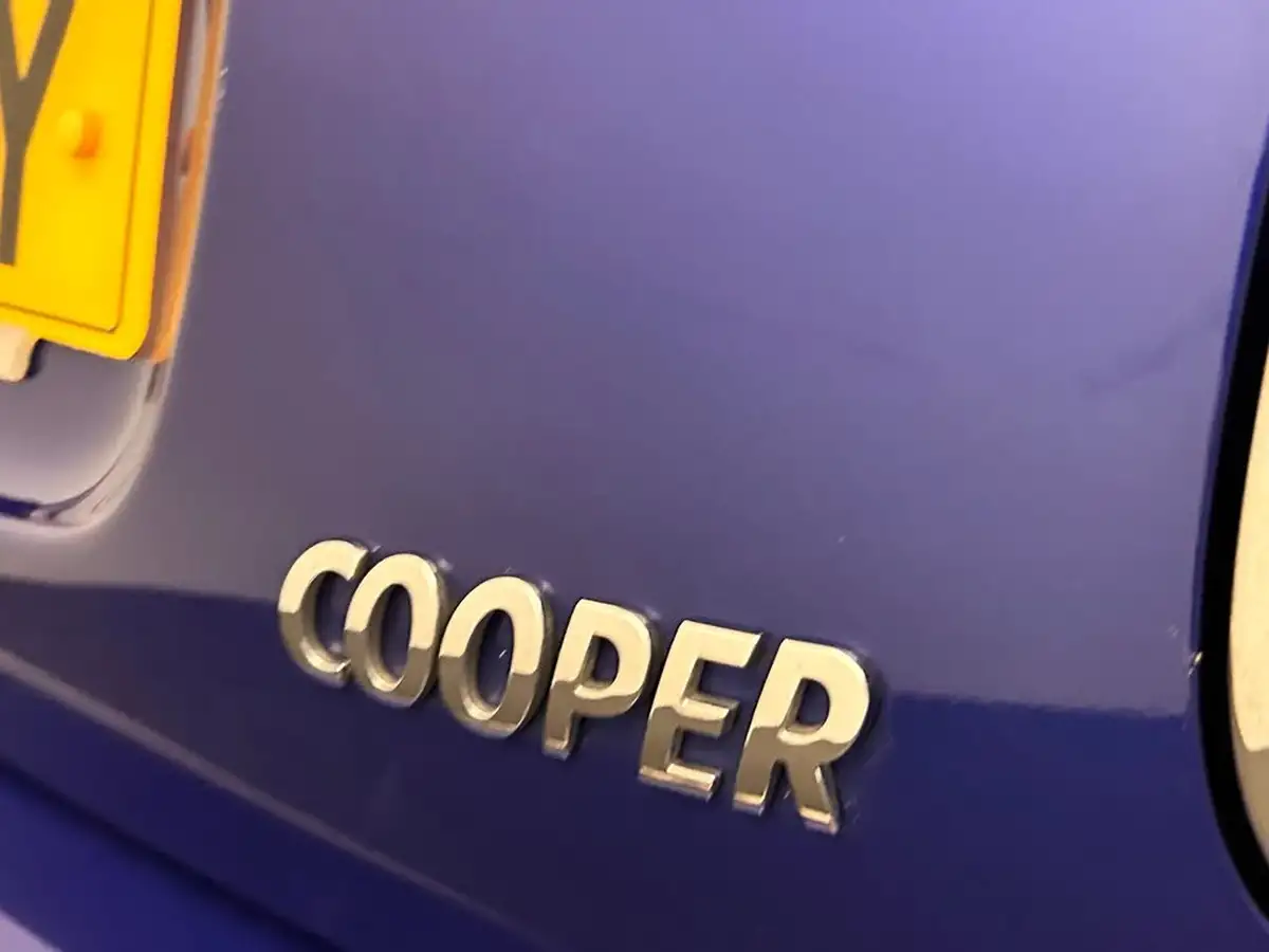 2019-mini-cooper-15-cooper-classic-hatchback-3d-big-15
