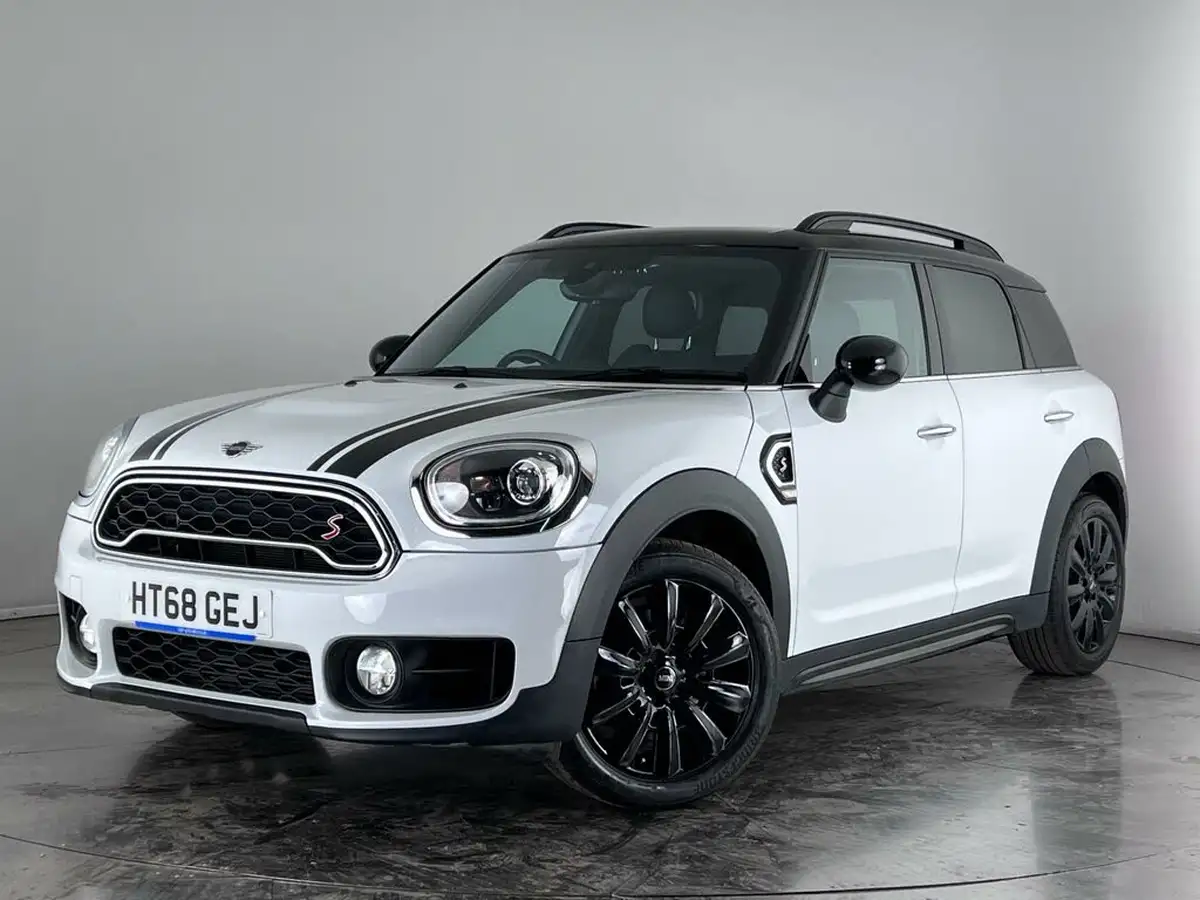 2018-mini-countryman-20-cooper-s-ss-auto-big-32