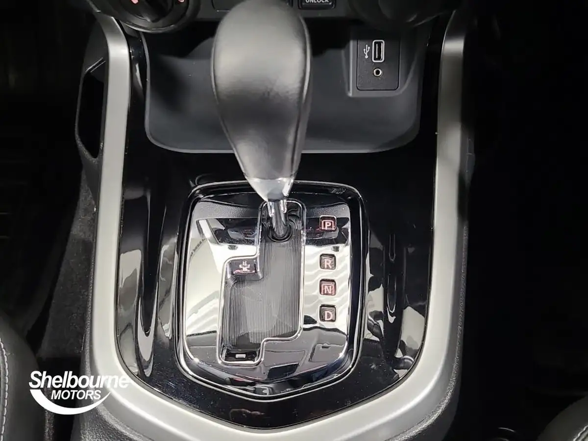 2021-nissan-navara-23dci-tt-tekna-8-navileather-auto-big-32