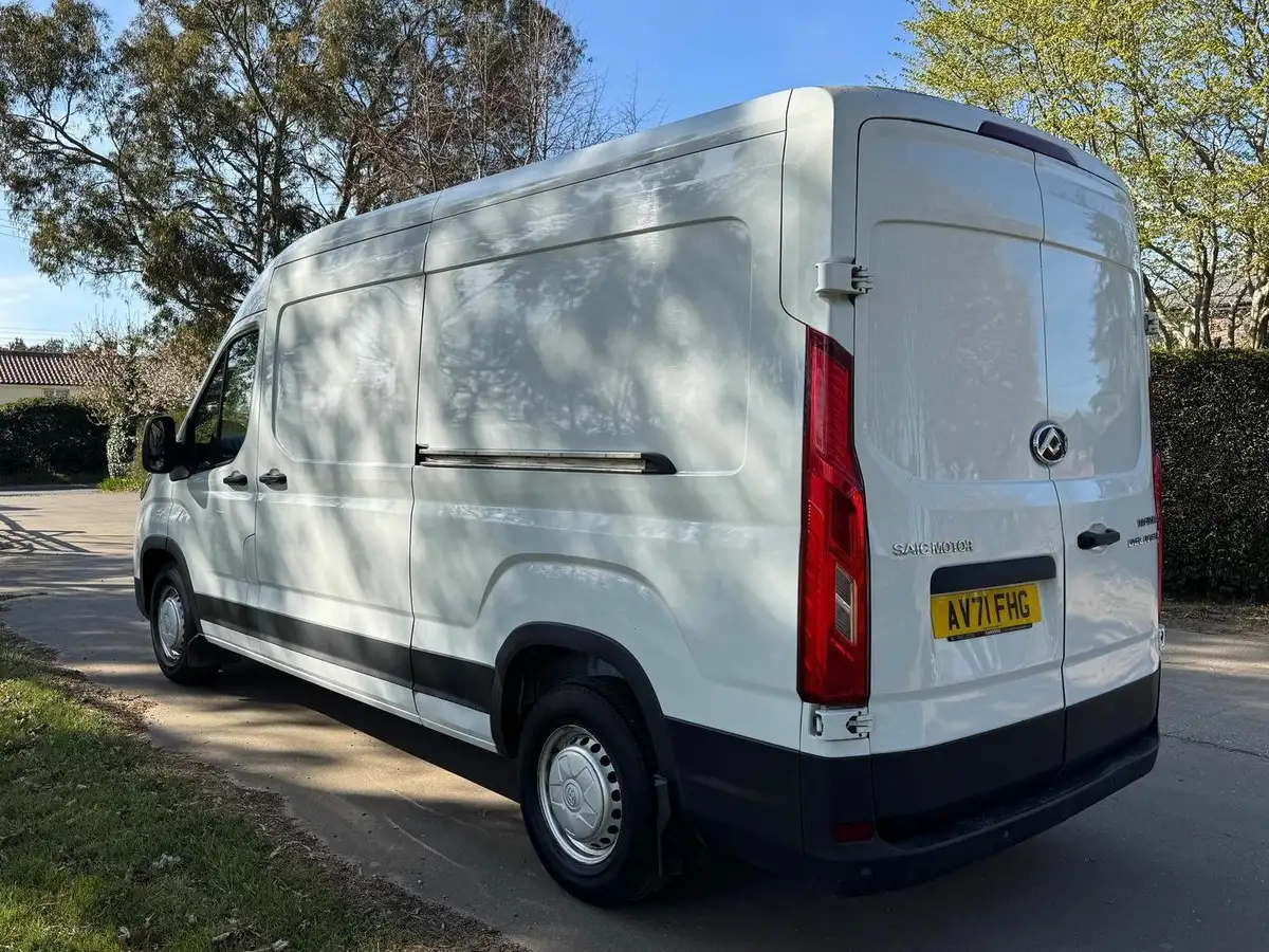 2022-maxus-deliver-9-20tdi-l3h2-big-4