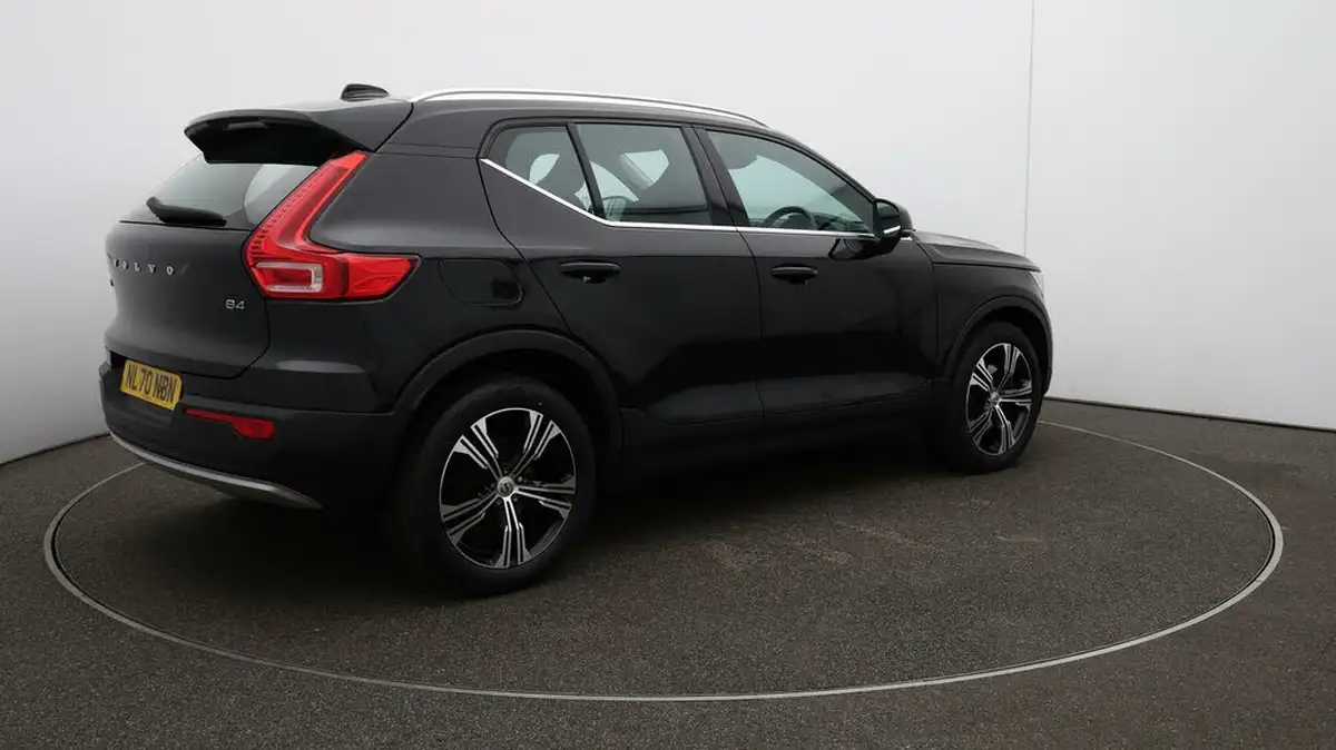 2020-volvo-xc40-20-b4-inscription-pro-big-43