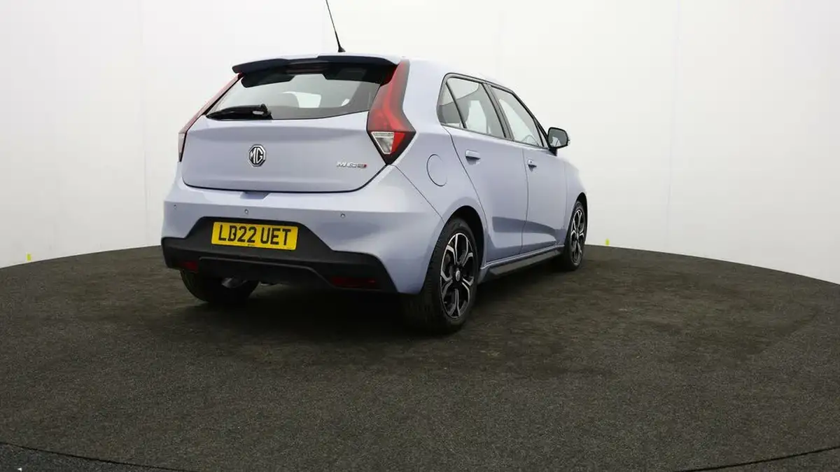 2022-mg-mg3-15-vti-tech-exclusive-nav-big-75
