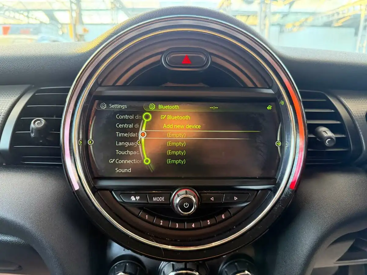 2016-mini-cooper-15td-cooper-d-ss-hatchback-5d-auto-big-27