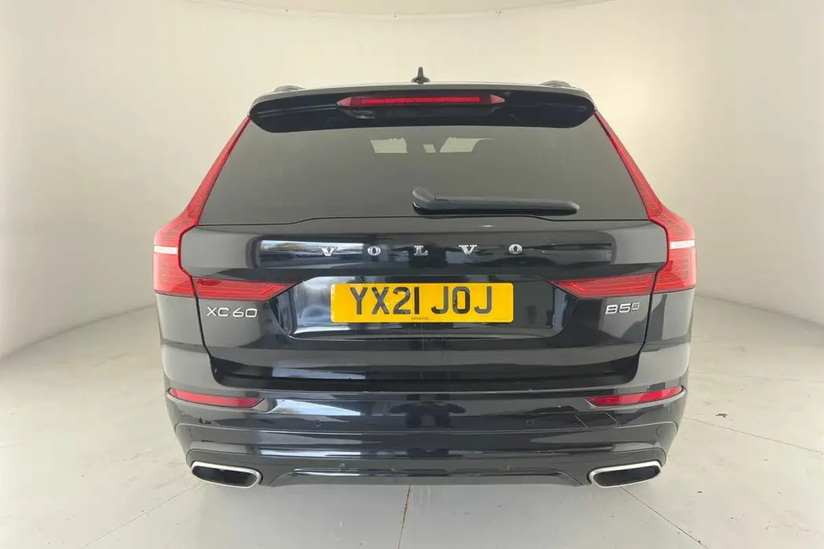 2021-volvo-xc60-20td-b5-r-design-big-20