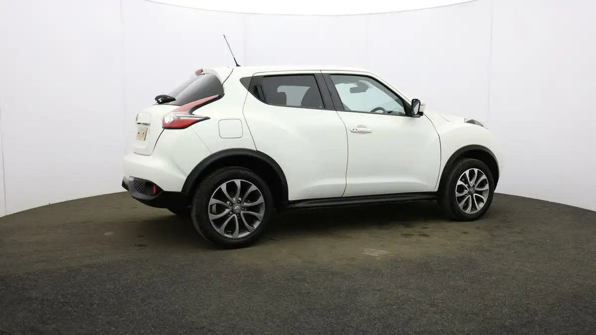 2018-nissan-juke-16-tekna-117ps-1598cc-xtronic-cvt-big-47