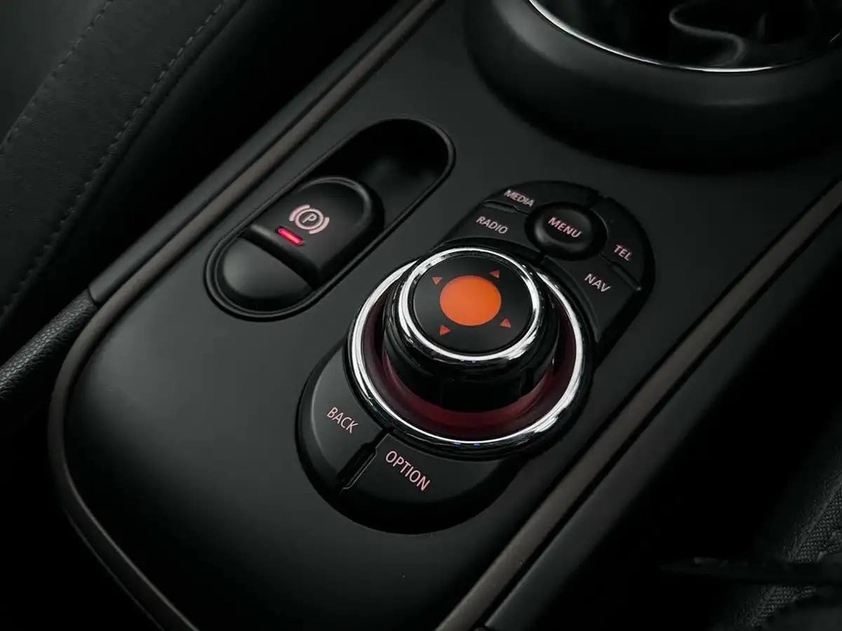2018-mini-countryman-15-cooper-ss-auto-big-34
