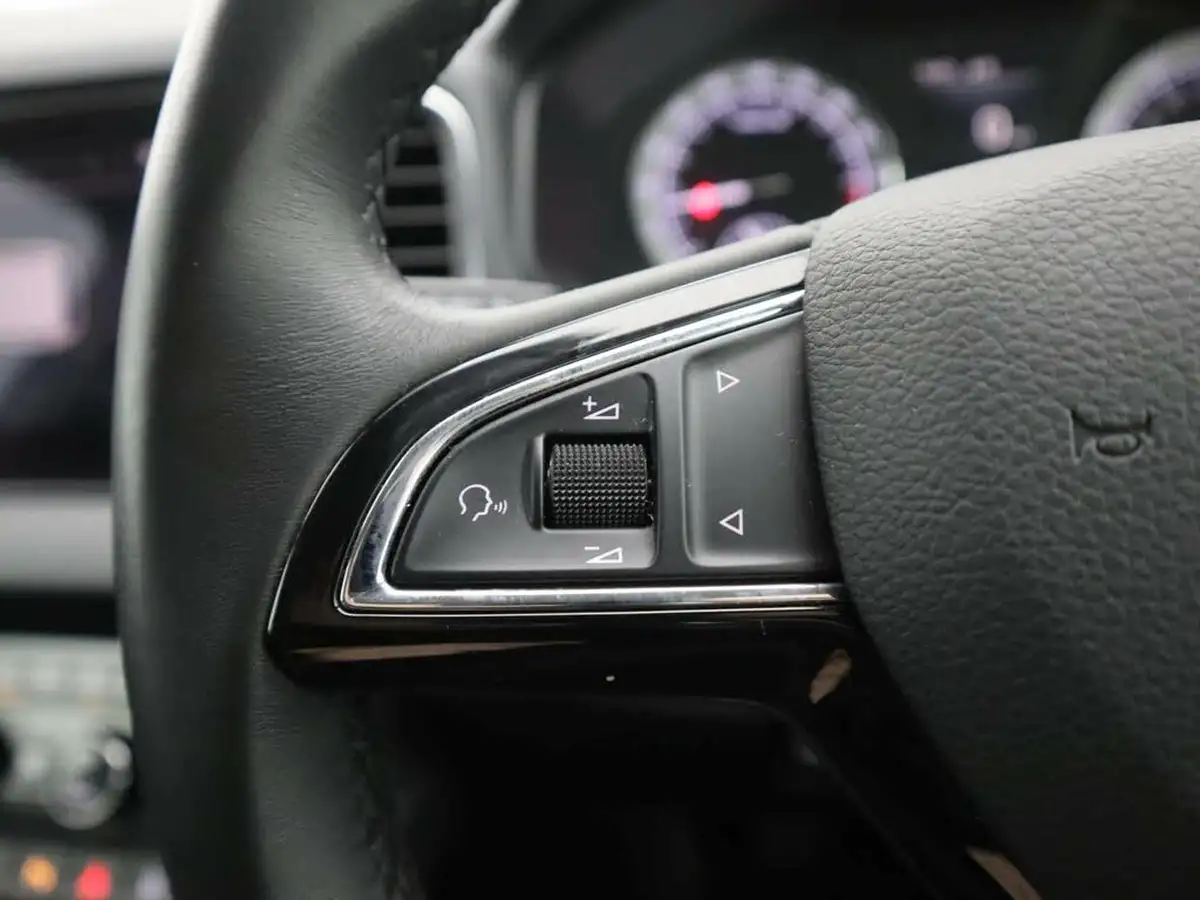 2019-skoda-karoq-20tdi-se-l-150ps-4x4-big-19