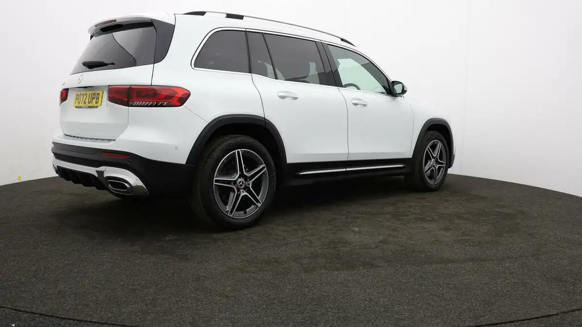 2021-mercedes-benz-glb-class-13-glb200-amg-line-premium-plus-7-8g-tronic-big-26