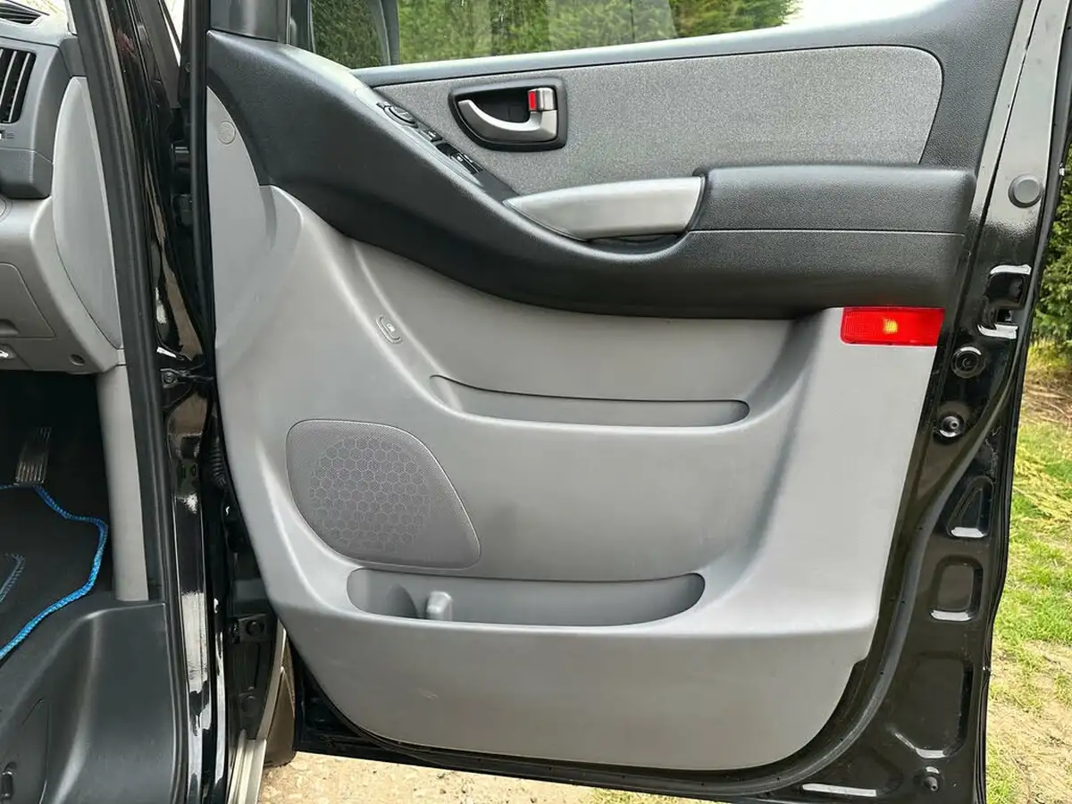2019-hyundai-i800-25crdi-se-nav-170ps-auto-big-35