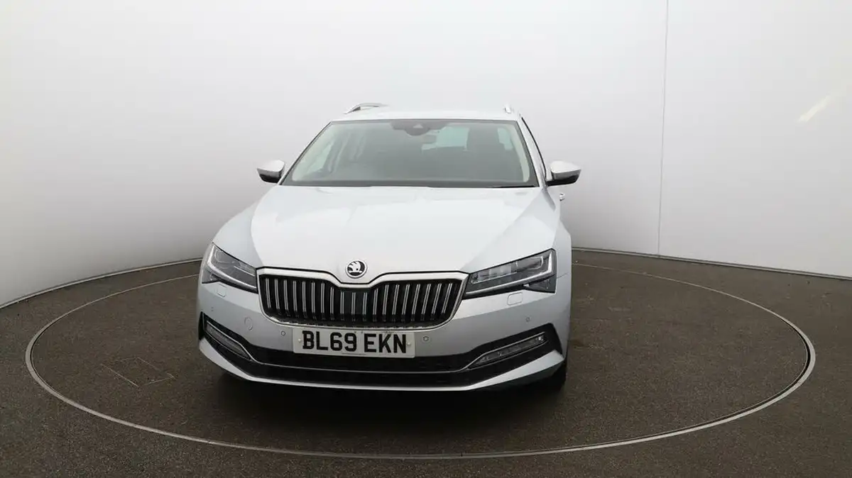 2019-skoda-superb-20-tsi-se-l-estate-big-30