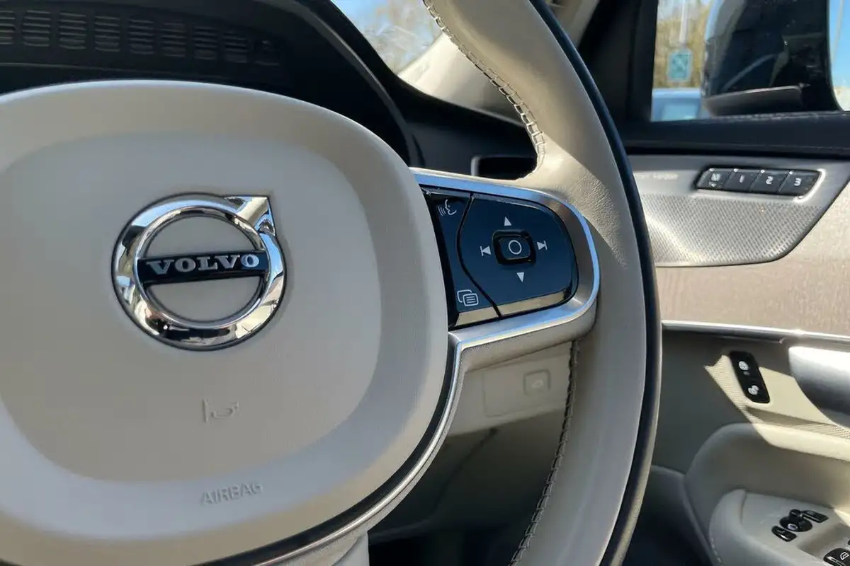2023-volvo-xc90-20td-b5-plus-big-38