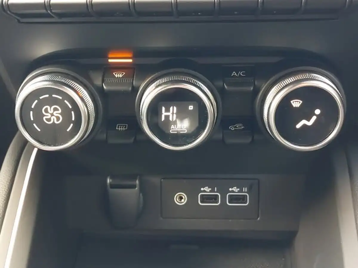 2024-renault-clio-16-techno-big-16