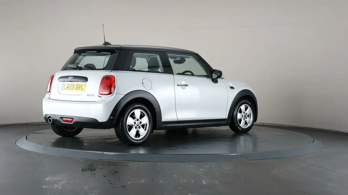 2019-mini-cooper-15-cooper-classic-hatchback-3d-auto-big-58