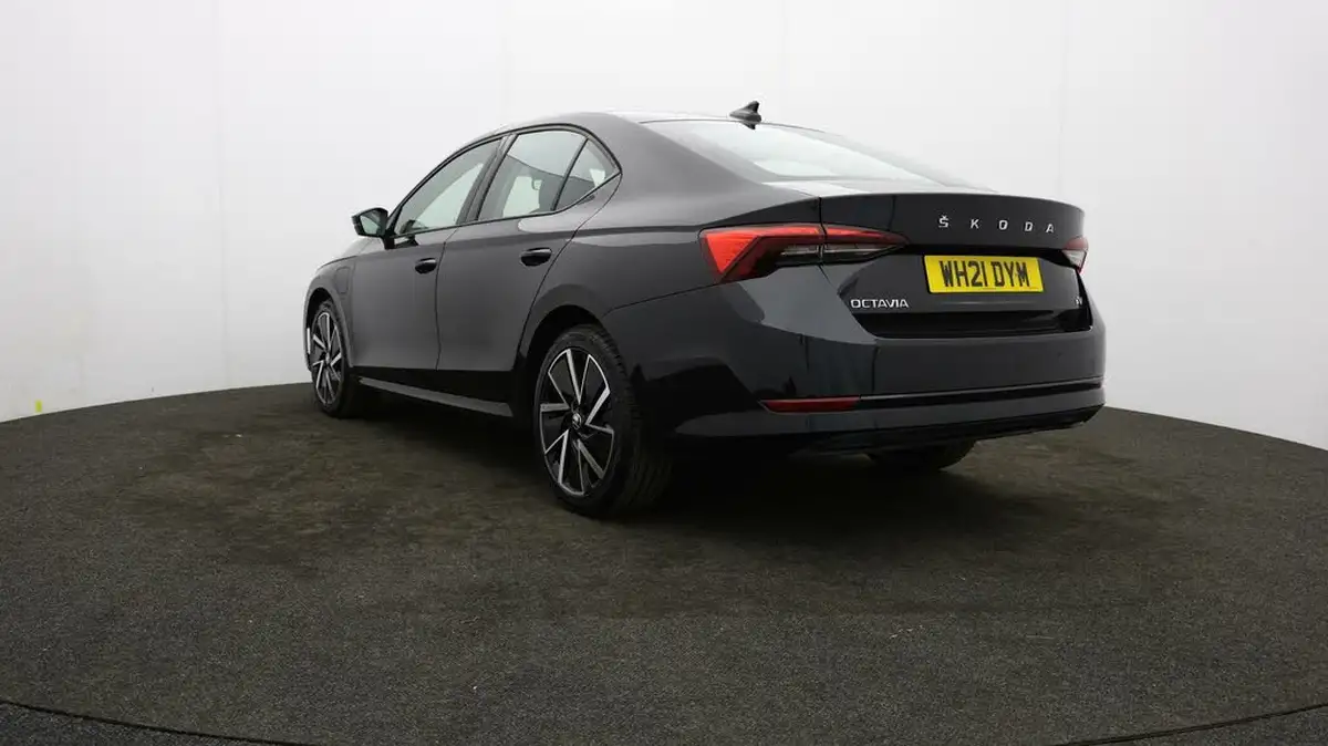 2021-skoda-octavia-14-tsi-se-technology-hatchback-big-64