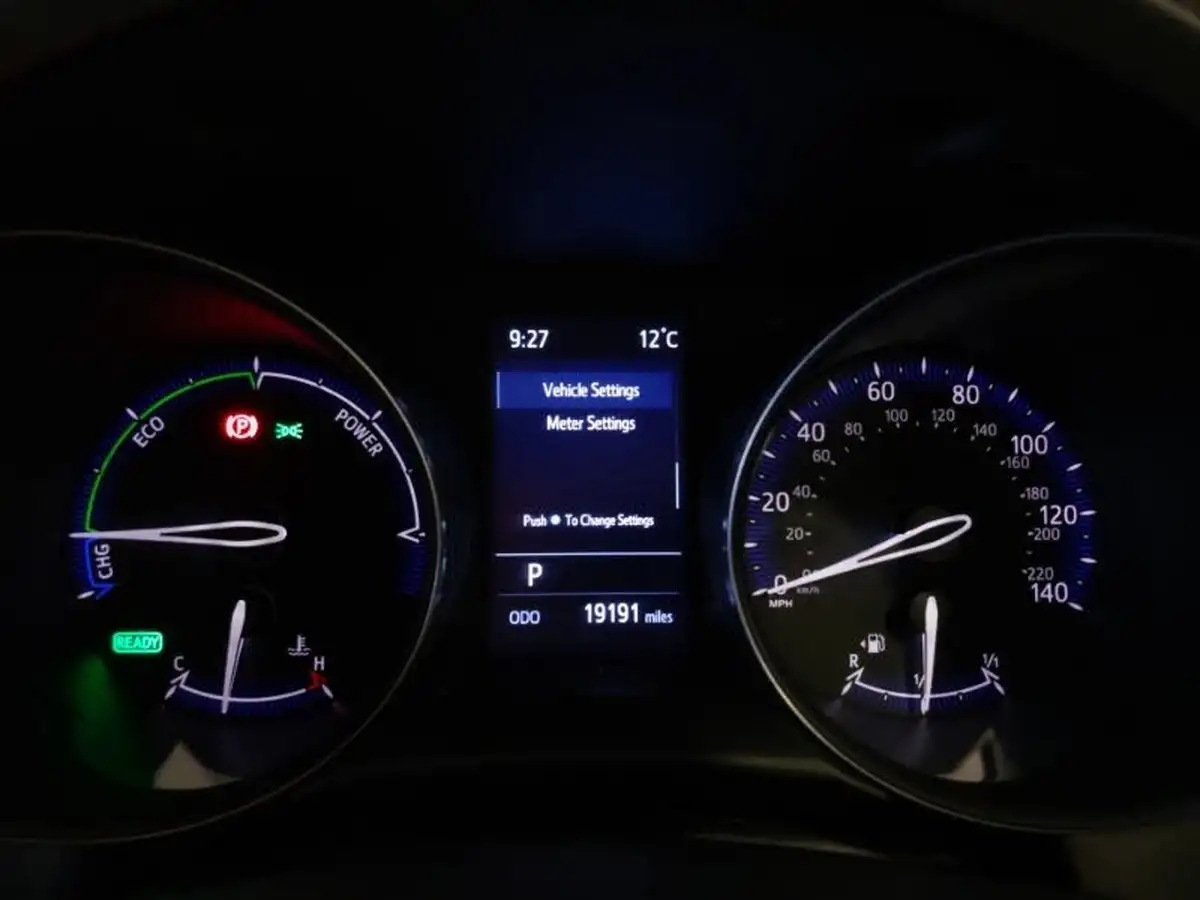 2020-toyota-c-hr-18-vvt-i-excel-big-8