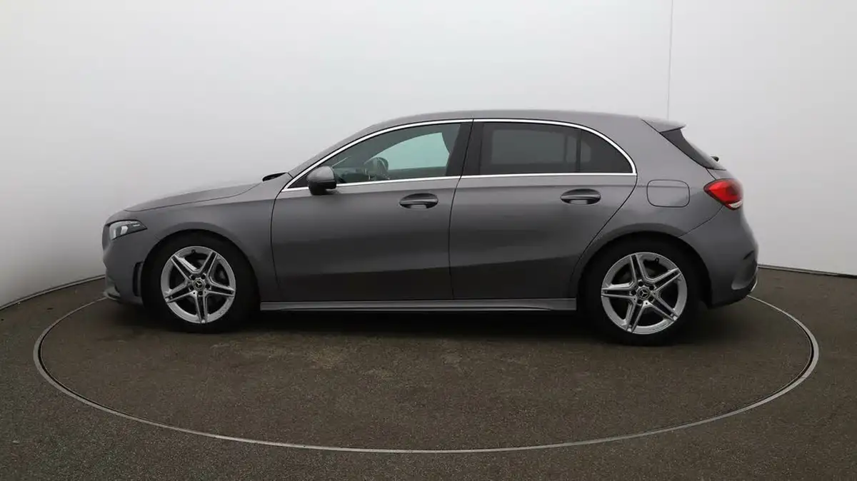 2020-mercedes-benz-a-class-13-a200-amg-line-hatchback-5d-7g-dct-big-55