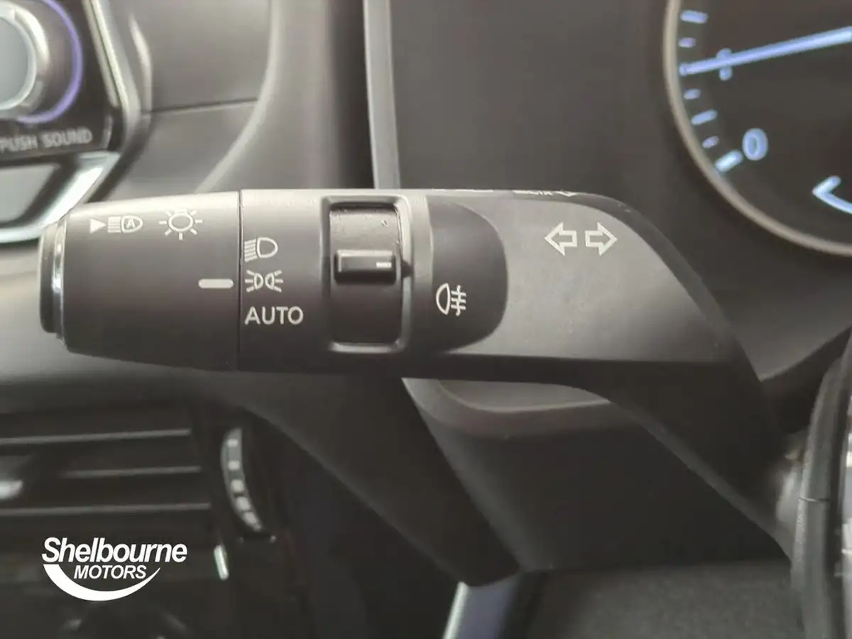 2021-nissan-qashqai-13-dig-t-acenta-premium-140ps-big-24