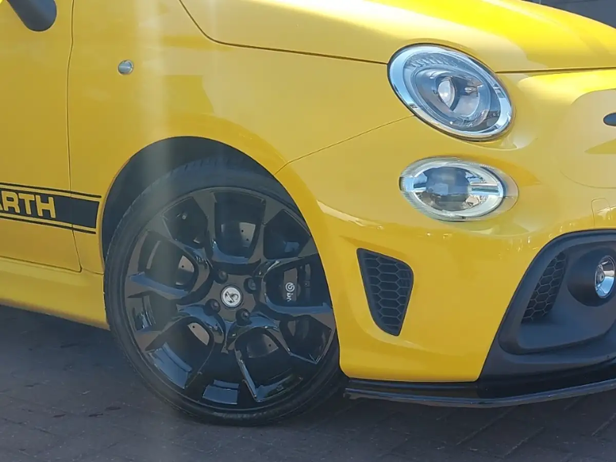 2020-abarth-595-14-tjet-competizione-big-8