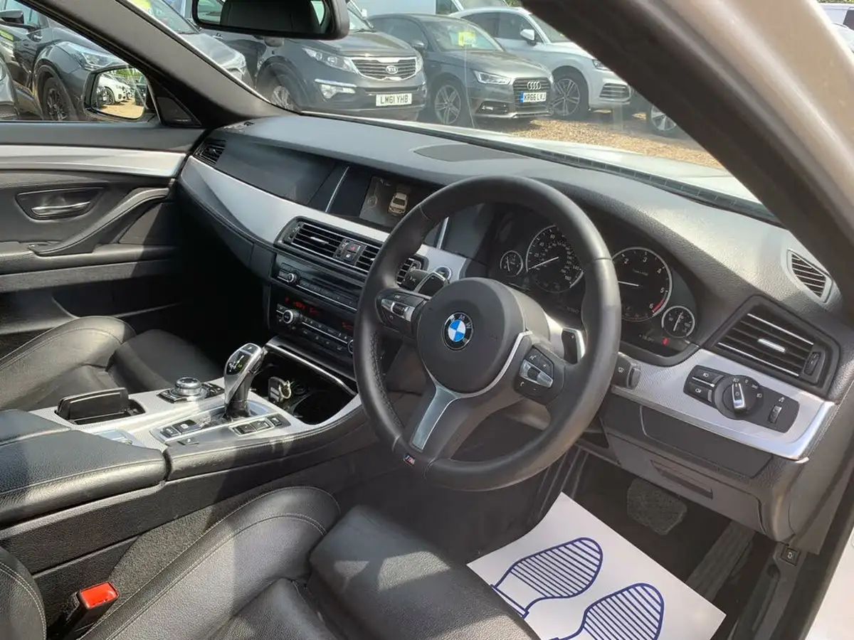 2015-bmw-5-series-30td-530d-m-sport-saloon-4d-big-10